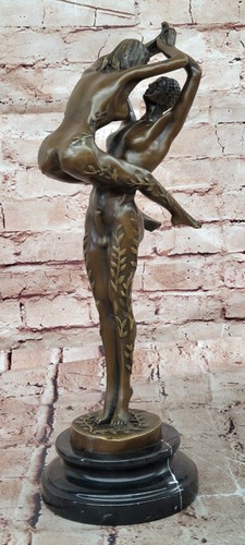 Statua scultura bronzo uomo