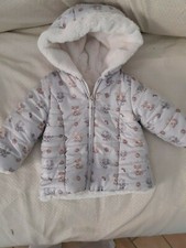 Giacca bambino/a Mayoral 6 mesi con pellicciotto interno, cappuccio e taschine