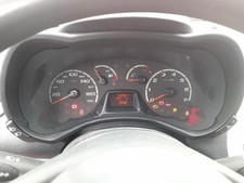 1708390 instrument cluster