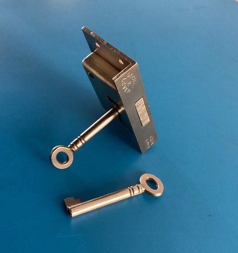 Serratura porta armadio h - armadio, r/h