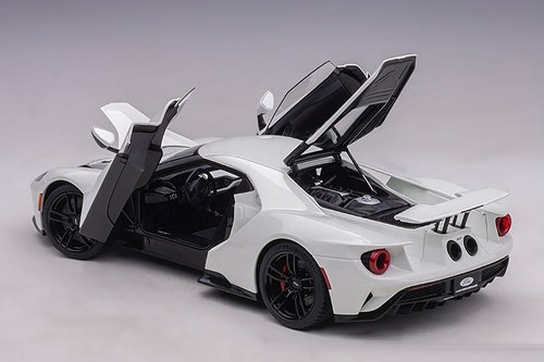 Autoart ford usa gt 2017 - 1:18,