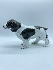 Rosenthal dog cane Spaniel  Statuetta in Porcellana. Lunghezza 23 cm. Rara.