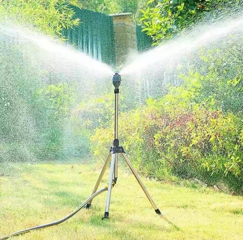 Irrigatore automatico rotante