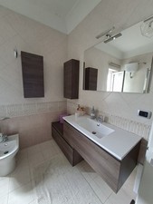 mobile bagno con lavabo