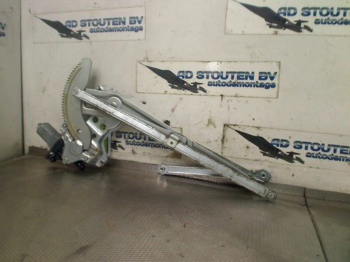 Front glass lift mechanism - glass,