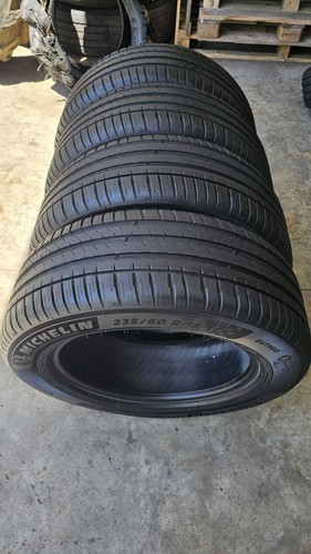 Gomme 235 r18 107v - n°4,
