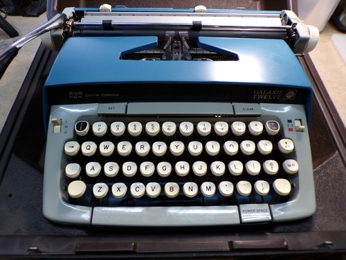 Macchina scrivere vintage - macchina, da