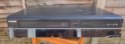Toshiba rdxv59dt vhs dvd - toshiba,