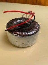 Trasformatore step down (up) (autotrasformatore 220V - 110V - 0V)