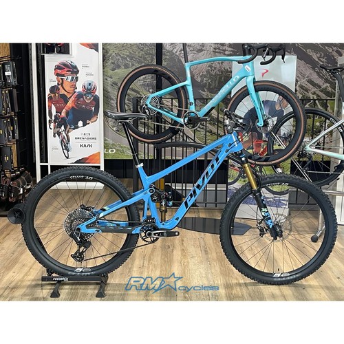 Pivot switchblade pro x0 - pivot, v6