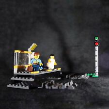 LEGO City Treno 7938 Set 1 Stazione fermata con semaforo e 2 minifigure