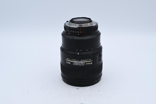 Nikon nikkor 35 - 17-35, mm