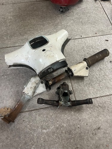 Vespa manubrio vna - vespa, vnb