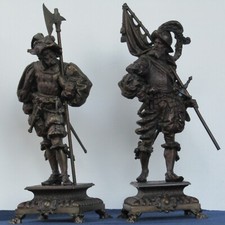Antica coppia sculture detti