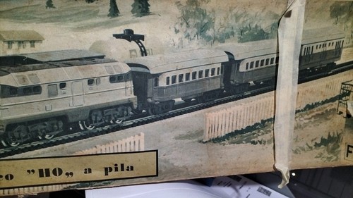 Trenino elettrico a - a, pila