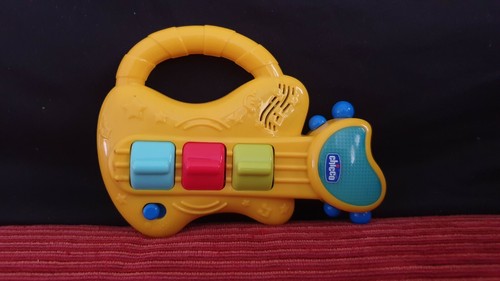 Chicco 52513 gioco chitarra - chicco,