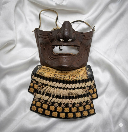 Antica armatura samurai