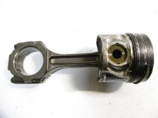 Pistone KIA Carens I 2004 AOJ60380