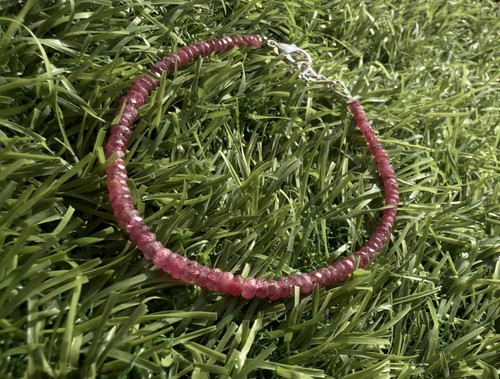 Bracciale rubino rotondo