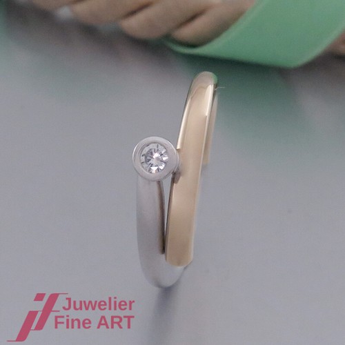 Solitario anello con - -, 1