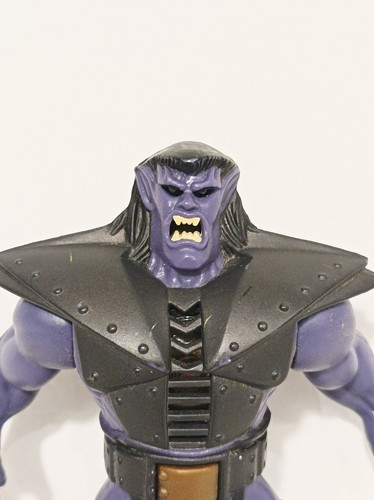 Gargoyles mighty roar goliath - roar,