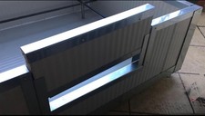 Cassa parto per cani, coibentata, con antischiacciamento, maniglie e ruote