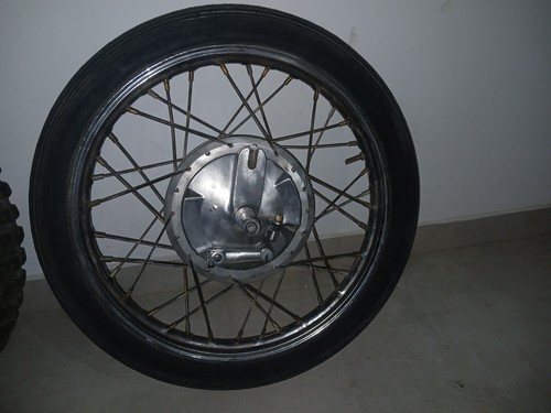 Coppia ruote benelli - ruote, motobí