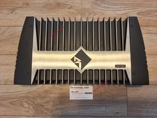 Amplificatore audio per auto