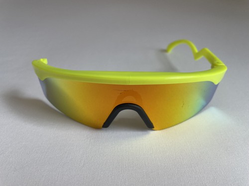 Oakley razor blade neon - razor,