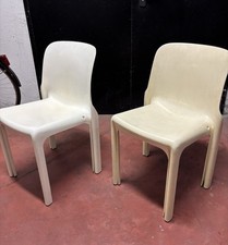 2 Sedie Selene Design Magistretti Prod Artemide