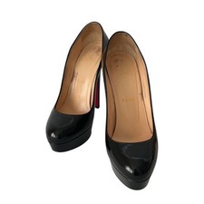 Christian Louboutin decolte