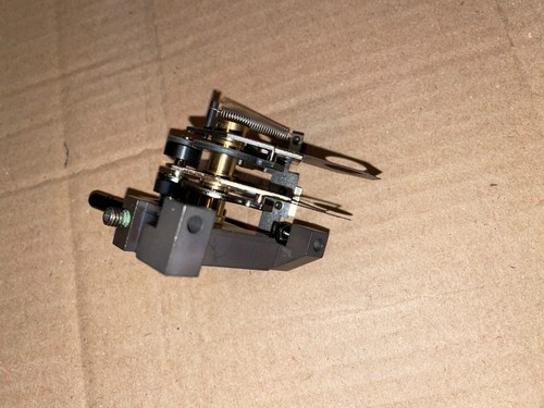 Collimatore attuatore - collimatore?,