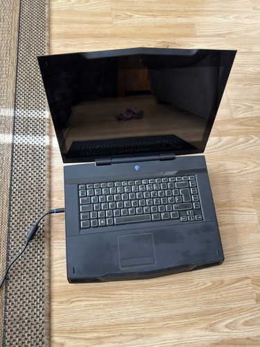 Alienware m15x m640 8gb 1tb - alienware,