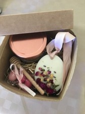 Scented candle with dried
