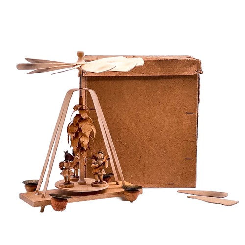 Piramide natalizia vintage con - piramide,