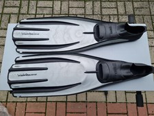 Coppia di PINNE Mares Avanti