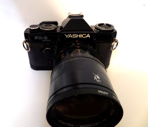 Yashica quartz 35 mm - fx-d,
