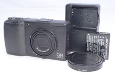 Fotocamera digitale compatta