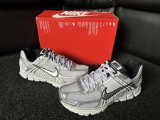 Nuovissime Nike Vomero 5 Uk 9