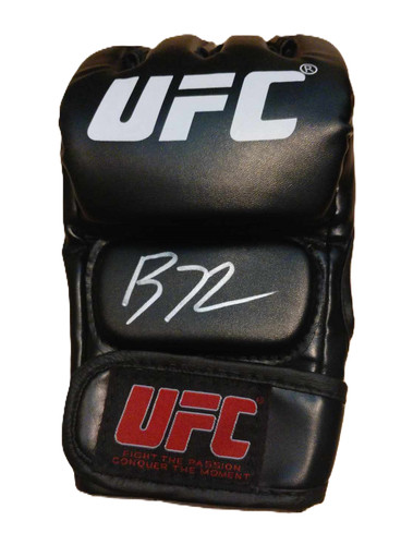 Penn ufc signed glove with - penn,