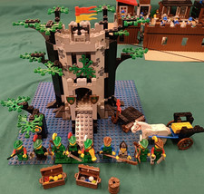 Lego vintage forestmen castle