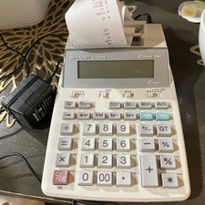 Sharp EL-1750P III (Powers on)