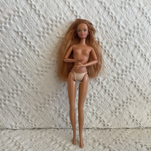 Barbie happy family 2002 - happy,