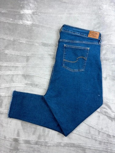 Jean levi signature femme - signature,