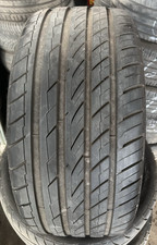1x PNEUMATICO 295/35 R21 107Y