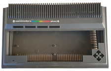 Commodore PLUS-4, case in