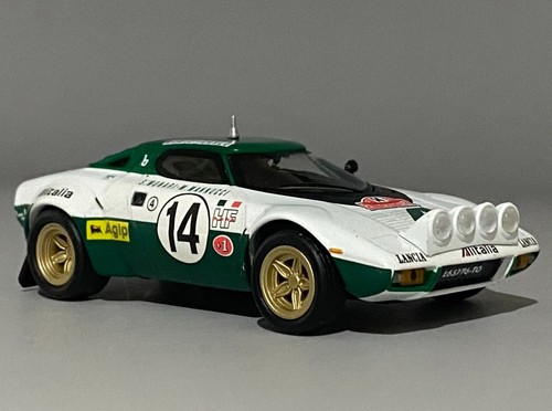 Lancia stratos 14 - 1/43,