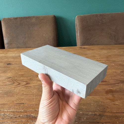 Huge extra thick - /,