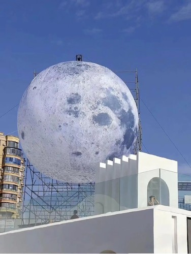 Luna gonfiabile haning - luna,