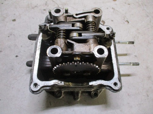 Testata motore albero camme - albero,